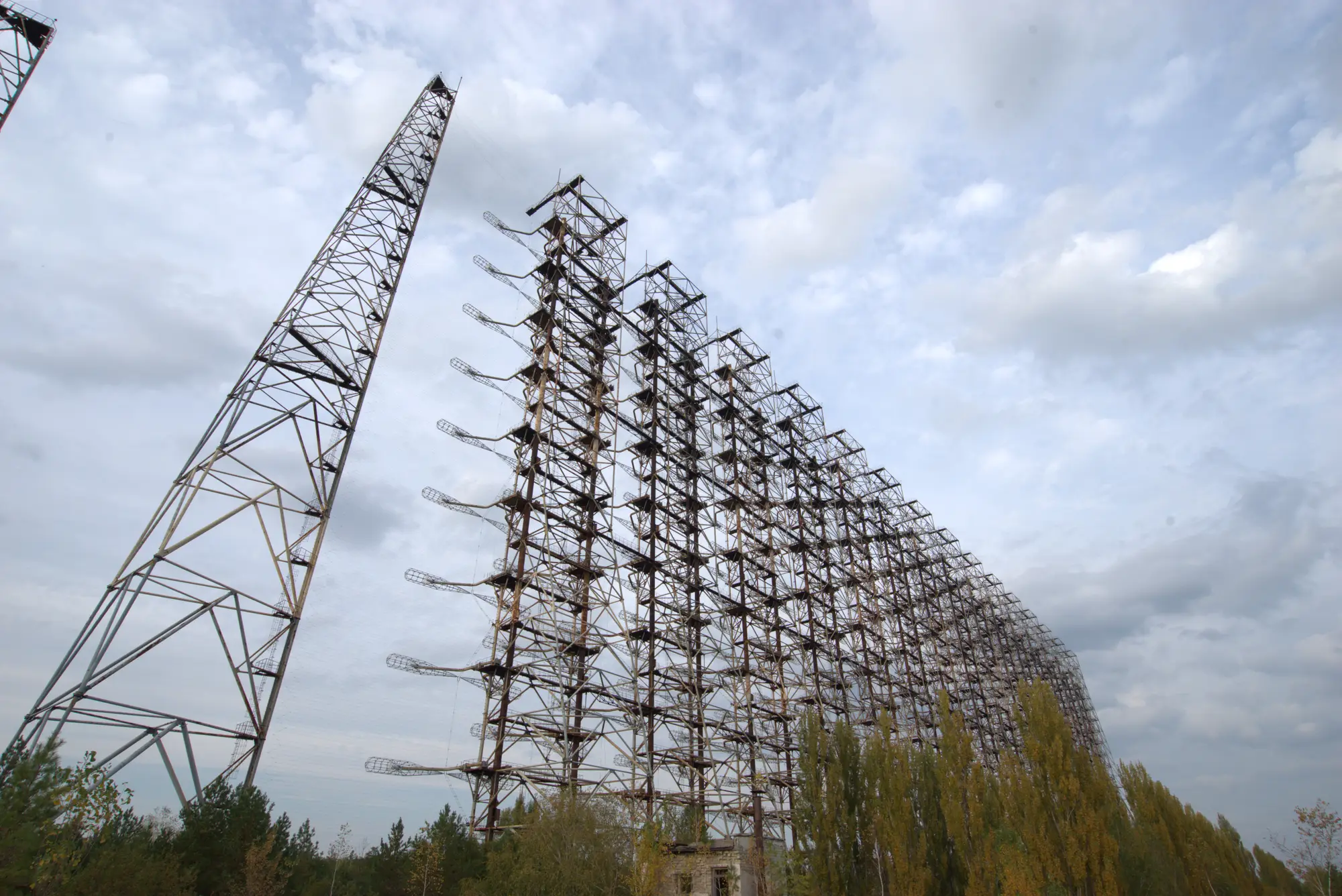 Die Antenne. Zwei Reihen, und beide hören nicht auf.